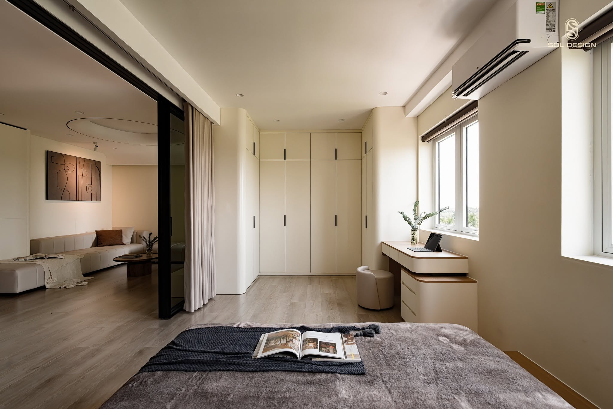 he-tu-noi-that-bo-cong-sol-design Hệ tủ nội thất bo cong được thiết kế đồng bộ với kiến trúc không gian